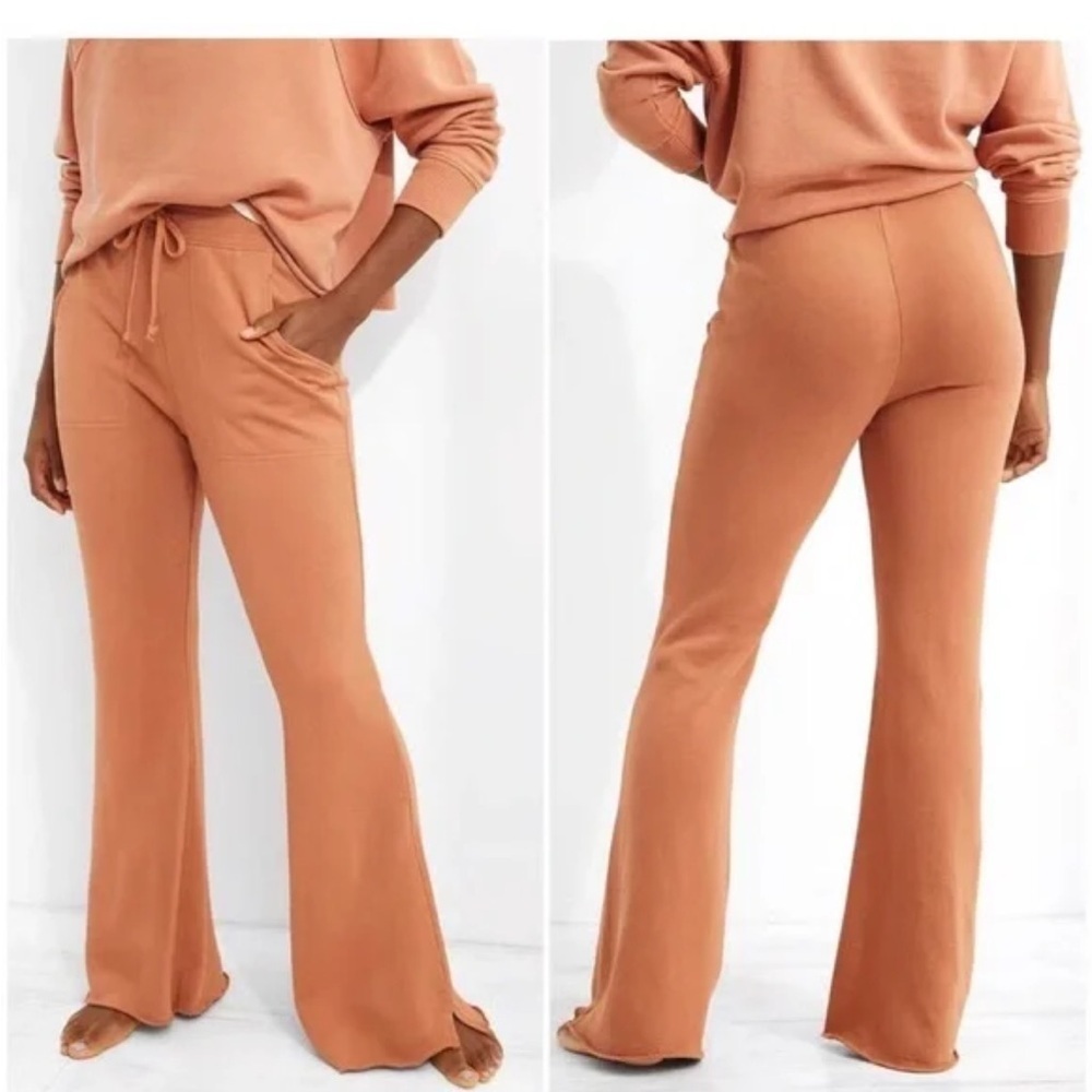 AERIE Weekend Kick it High Waisted flare pants SIZE SMALL casual lounge